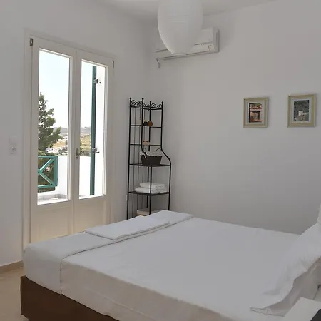 Syros Summer House * Liaropa